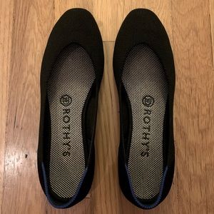 Rothy’s Black Square